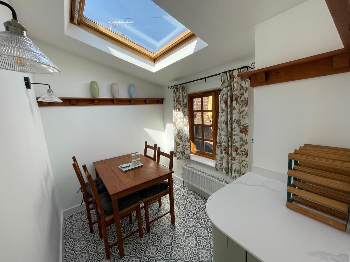 סאקסמונדהם All Seasons Cottage Breaks מראה חיצוני תמונה