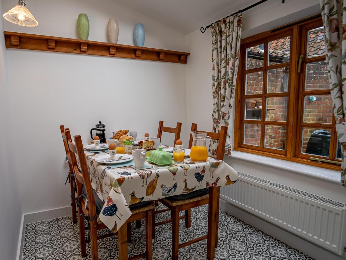 סאקסמונדהם All Seasons Cottage Breaks מראה חיצוני תמונה
